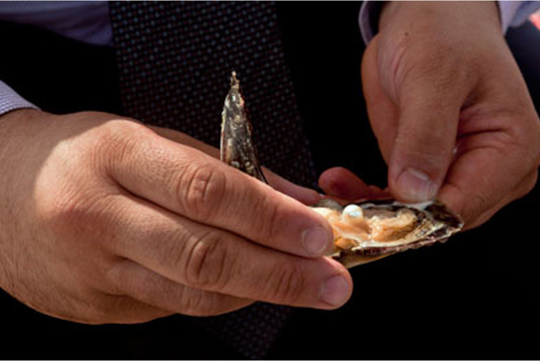 First sight of a RAK cultured pearl