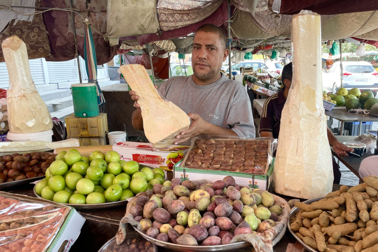 Jidhafs Fish and Vegetable Market 